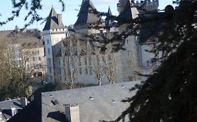 Studio Quartier Chateau - Wifi - Garage Individuel A Cle - Electromenager Complet