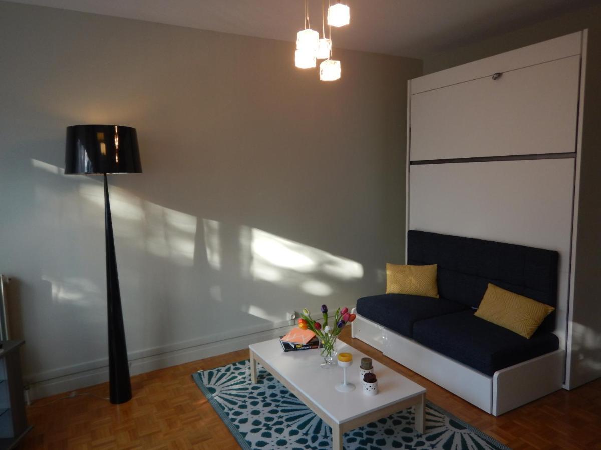 Studio Quartier Chateau - Wifi - Garage Individuel A Cle - Electromenager Complet Pau Buitenkant foto